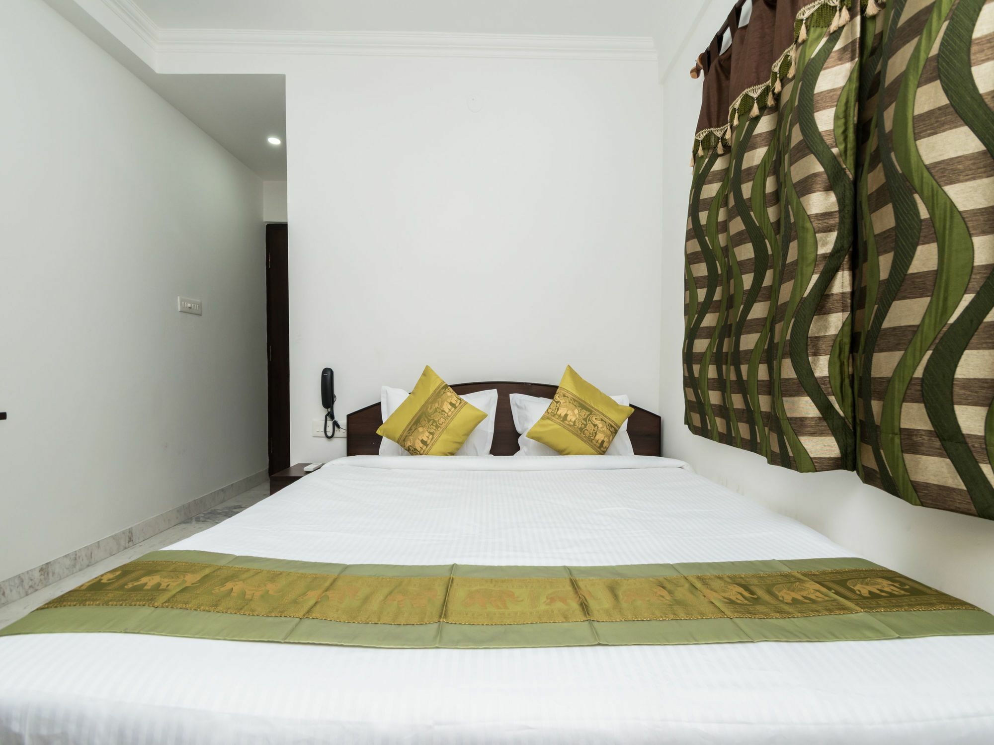 Super Hotel O New Town Near Axis Mall Formerly Spandan Inn Kolkata Ngoại thất bức ảnh